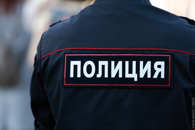 Сотрудники полиции УВД по ТиНАО задержали подозреваемого в мошеннических действиях в сфере кредитования