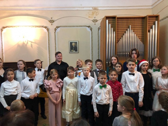 Воспитанники Щаповской детской школы искусств выступили в органном зале