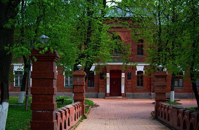 Подольские библиотекари посетили музей в поселке Щапово 