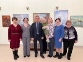 Глава администрации и Заместитель главы поздравили женские коллективы с международным женским днем