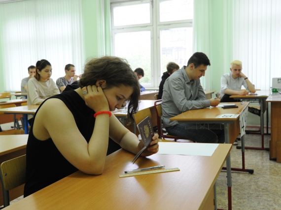 Столичные школьники досрочно сдали устную часть экзамена по иностранному языку