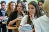 Рособрнадзор перенес на осень проведение всероссийских проверочных работ в школах
