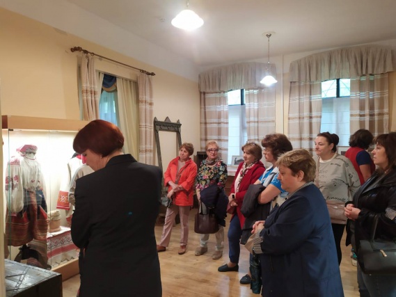 Экскурсию для гостей из Подольска провели в Щаповском музее