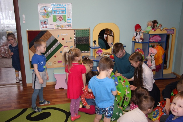 Шестиклассники из поселка Щапово реализовали конкурсный проект в детском саду