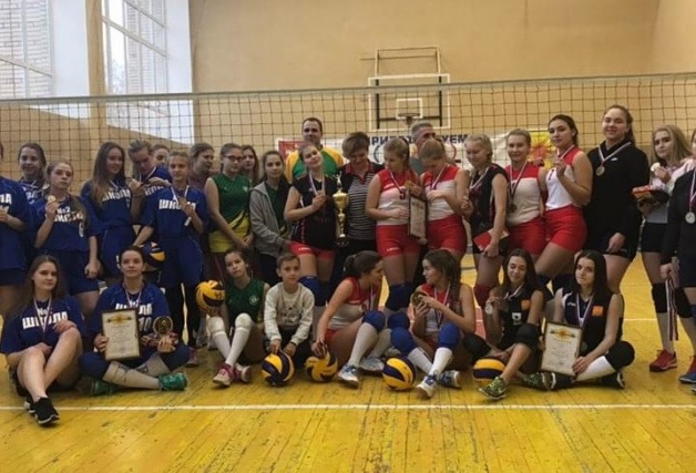 Девушки из Щаповского выступят на соревнованиях по волейболу