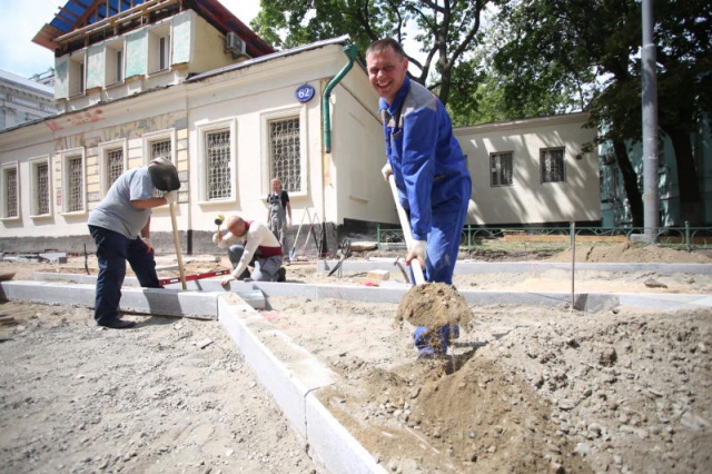 Тротуар отремонтируют в поселке Щапово