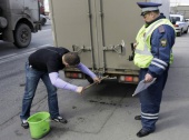 Чистоту автомобилей проверит дорожная полиция Новой Москвы