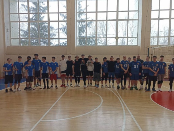 Команда СК «Заря» заняла второе место в турнире по волейболу