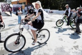 Жителей поселения пригласили поучаствовать в ретро-велопробеге