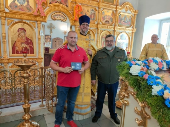 Советник губернатора Забайкальского края присоединился к богослужению в щаповском храме
