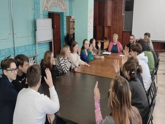 Члены Молодежной палаты Щаповского провели ежемесячную встречу