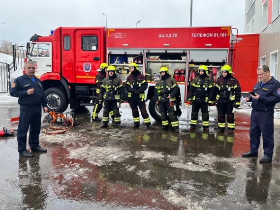 Освящение пожарно-спасательного отряда №315 прошло в Щаповском