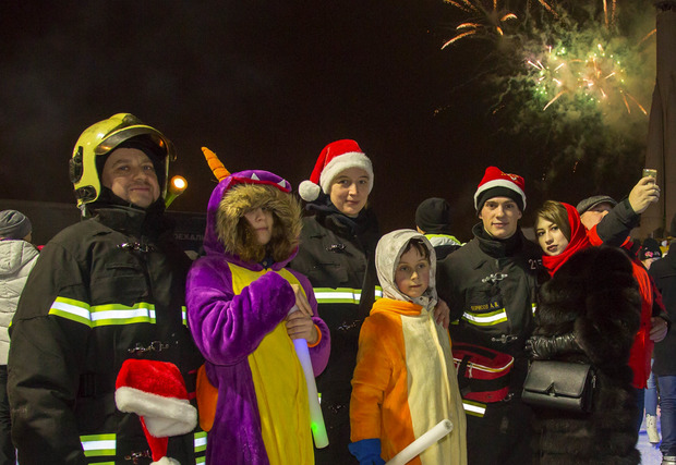 В новогодние праздники московские спасатели несут службу в усиленном режиме
