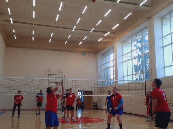 Волейбольная команда из Щаповского выиграла на соревнованиях среди сотрудников администрации ТиНАО