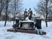 Церемонию возложения цветов провели в Щаповском в честь 82 годовщины начала Битвы за Москву