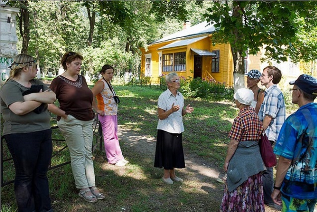 Сотрудники музея истории усадьбы Щапово организовали познавательные экскурсии для гостей поселения