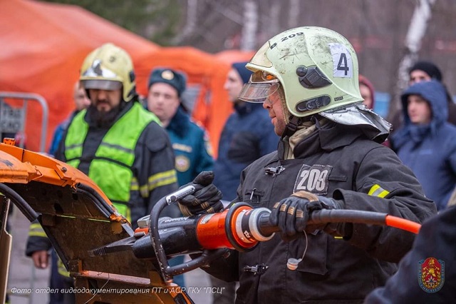  Московских пожарных пригласили на международную выставку в Германию