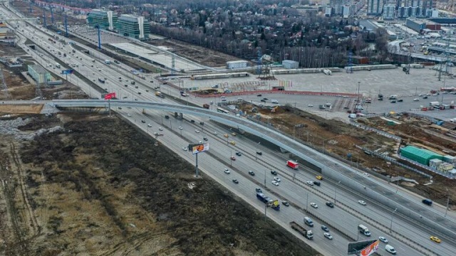 Подарок москвичам: тоннель и разворотный съезд автодороги к аэропорту Остафьево разгрузят МКАД в районе Калужского шоссе