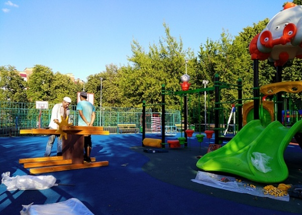 Обновленная детская площадка ждет ребятишек
