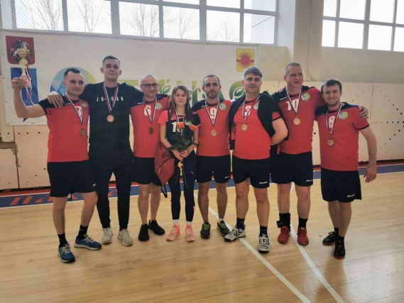 Спортсмены из Щаповского приняли участие в финале турнира по волейболу среди команд органов местного самоуправления