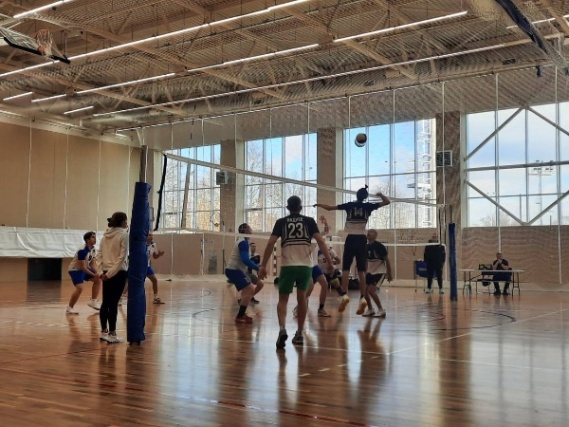 Второе место на групповом этапе Чемпионата ТиНАО по волейболу заняла команда из Щаповского