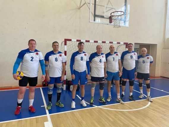 Спортсмены из Щаповского приняли участие в соревновании по волейболу