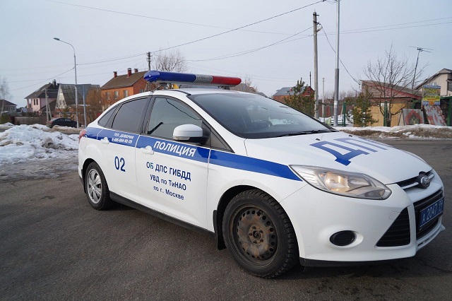 Сотрудники Госавтоинспекции Новой Москвы провели рейд по выявлению нетрезвых водителей
