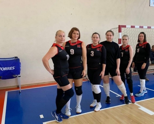 Спортсмены из Щаповского приняли участие в соревновании во волейболу